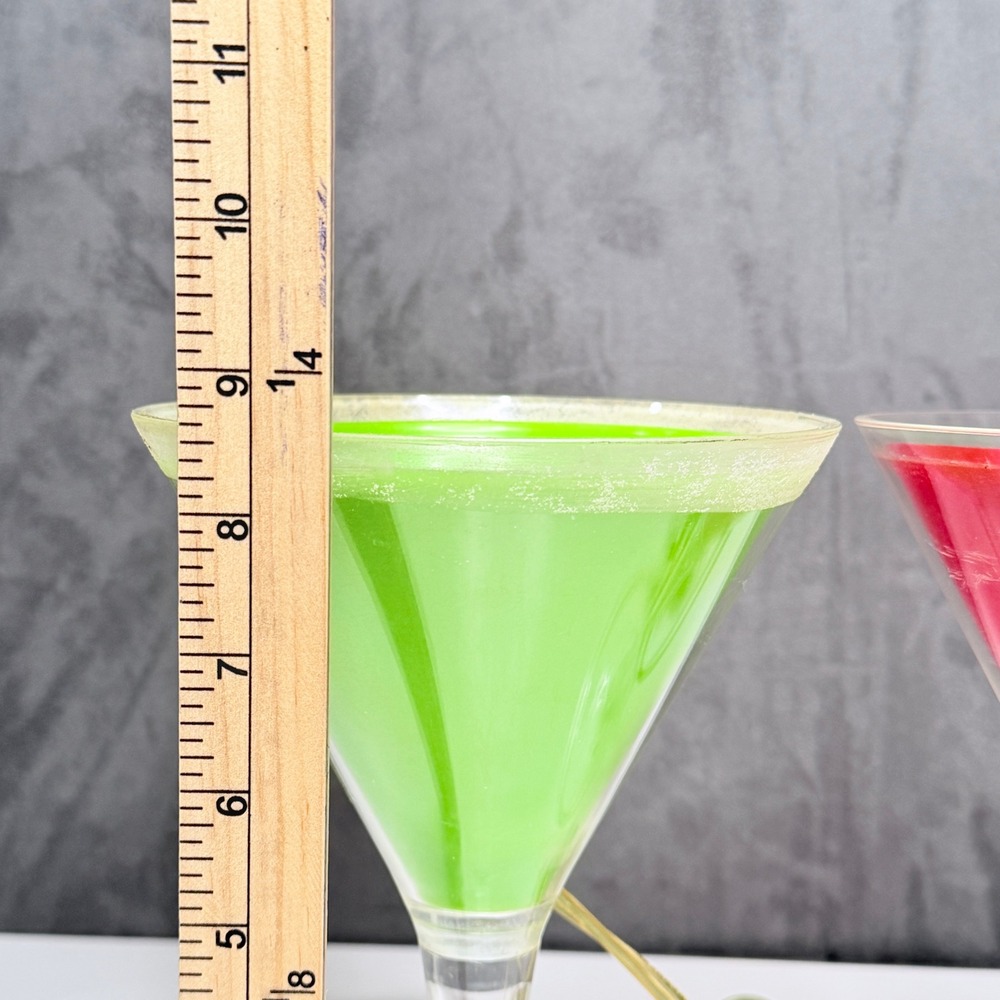 Vintage Lucite Red Green Pair of Martini Style Lamps 8.75" Tall 6" Diameter - Picture 10 of 11